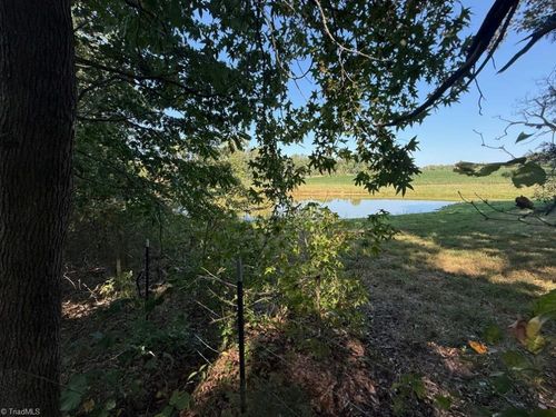 8413 Fairgrove Church Rd, Browns Summit, NC, 27214-9505 | Card Image