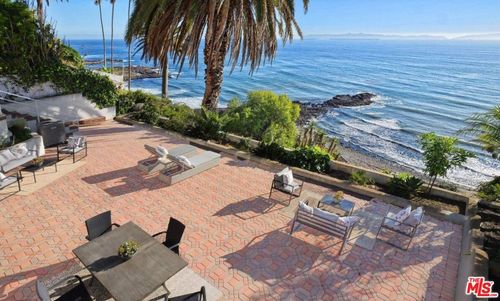 2105 W Paseo Del Mar, San Pedro, CA, 90731 | Card Image