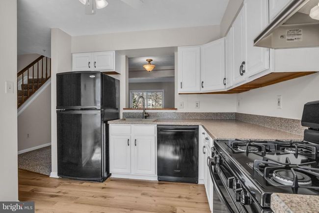 4660 Marksman Ct, Townhouse with 3 bedrooms, 2 bathrooms and null parking in HAMPSTEAD MD | Image 6