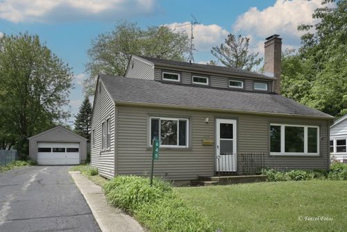 645 Pleasant St, Woodstock, IL, 60098-2240 | Card Image