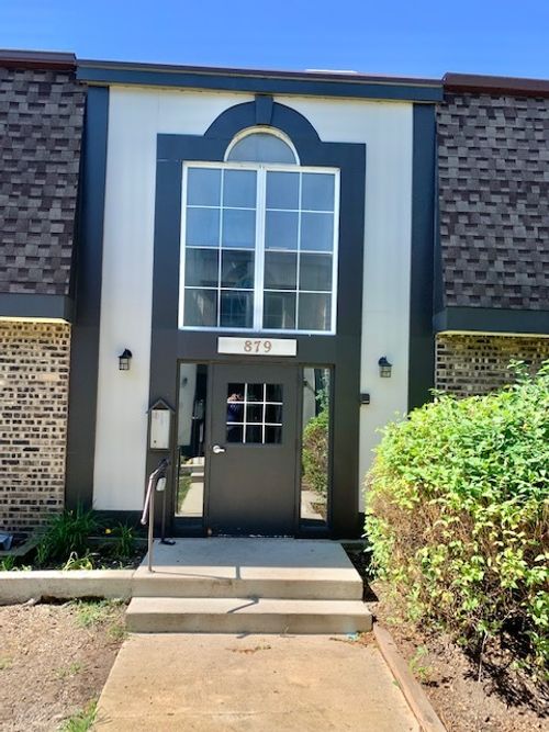 apt-202-879 Trace Dr, Buffalo Grove, IL, 60089-4034 | Card Image