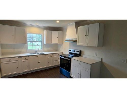 4302 Roberts St, Greenville, TX, 75401-5618 | Card Image