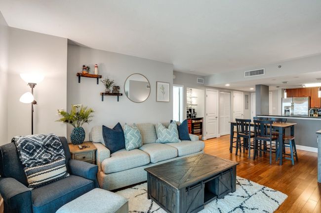UNIT-511 - 300 S Duval St, Condo with 2 bedrooms, 2 bathrooms and null parking in Tallahassee FL | Image 5