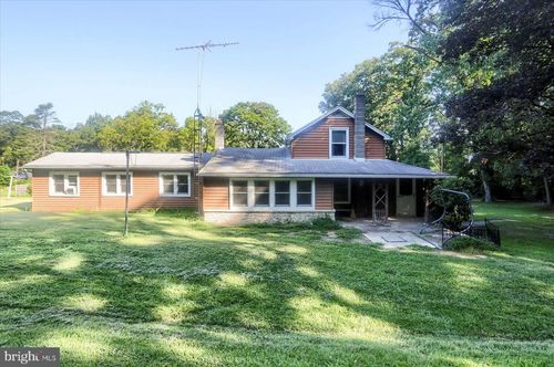 229 Hill St, MOUNT HOLLY SPRINGS, PA, 17065-1312 | Card Image