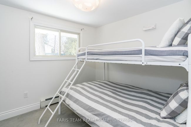 336 Peek A Boo Trail, House other with 6 bedrooms, 2 bathrooms and 4 parking in Tiny ON | Image 12
