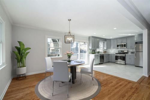 80 Nelson Ave, Harrison, NY, 10528-2934 | Card Image