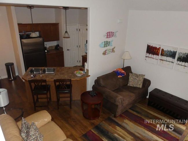 UNIT-1 - 24 Mangum Cir, Townhouse with 3 bedrooms, 2 bathrooms and 2 parking in Donnelly ID | Image 5