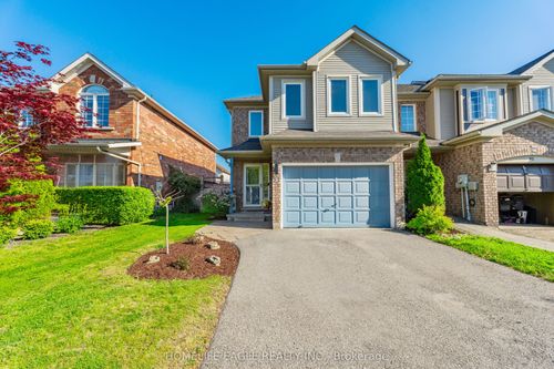 97 Crittenden Dr, Keswick, ON, L4P4E3 | Card Image