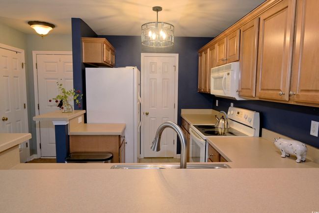 B - 9 Pistachio Loop, Condo with 3 bedrooms, 2 bathrooms and null parking in Murrells Inlet SC | Image 8