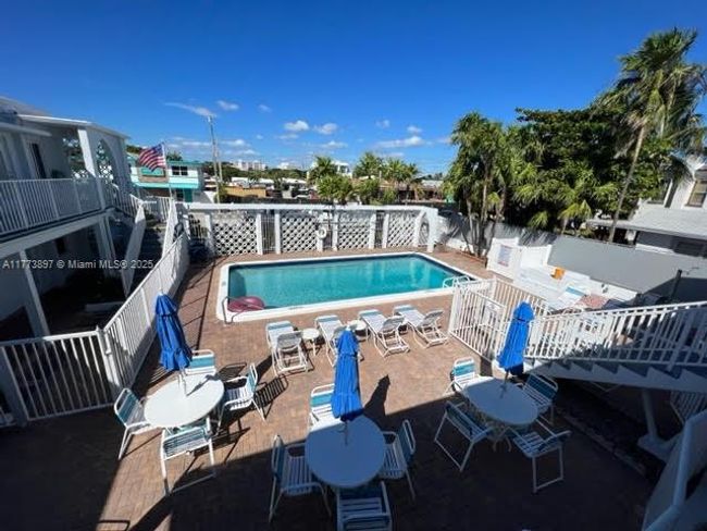 APT-17 - 4228 N Ocean Dr, Condo with 0 bedrooms, 1 bathrooms and null parking in Lauderdale By The Sea FL | Image 38