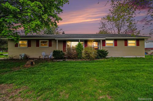 193 Mccatty Drive, White Lake Charter Township, MI, 48386 | Card Image