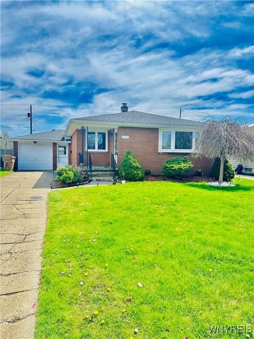 91 Ceil Dr, Cheektowaga, NY, 14227-1907 | Card Image