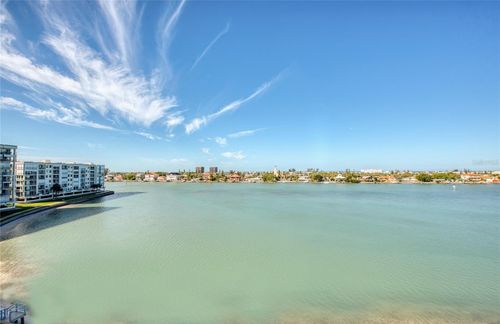 502-7984 Sailboat Key Blvd S, SOUTH PASADENA, FL, 33707-6354 | Card Image