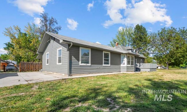 223 W Boulevard, House other with 6 bedrooms, 2 bathrooms and null parking in New Plymouth ID | Image 34