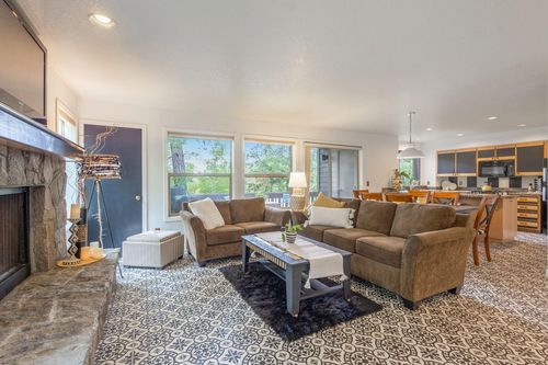 3-57317 Beaver Ridge Loop, Sunriver, OR, 97707-3014 | Card Image