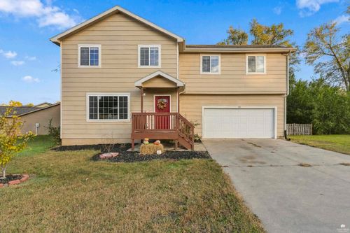 701 S Clay St, Junction City, KS, 66441-3621 | Card Image