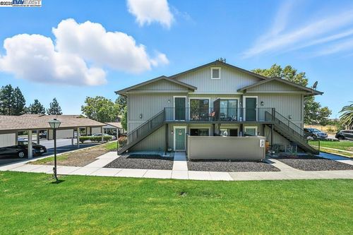 138 Donoso Plz, Union City, CA, 94587-3754 | Card Image