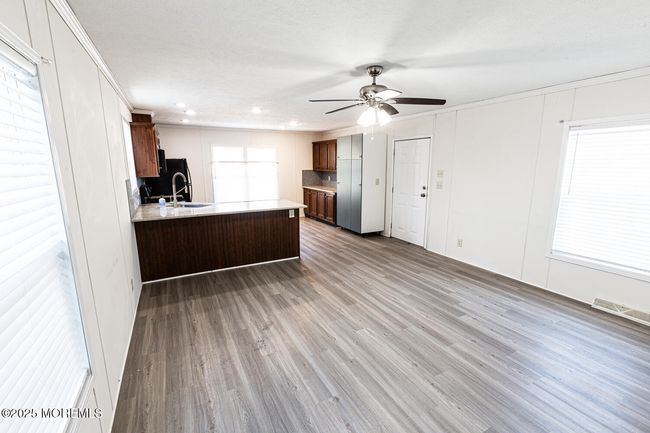 89 Woodchuck Pkwy, Home with 2 bedrooms, 2 bathrooms and null parking in Whiting NJ | Image 7