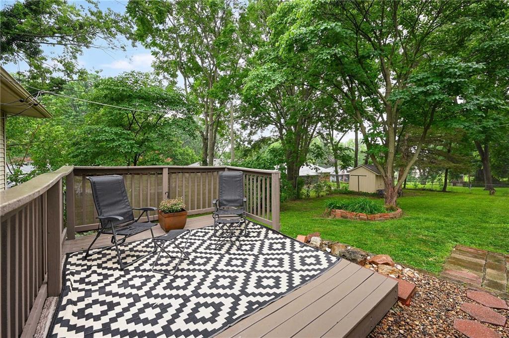 Residential in Sugar Creek 3