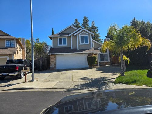 2433 Topgallant Ct, Fairfield, CA, 94534-7509 | Card Image