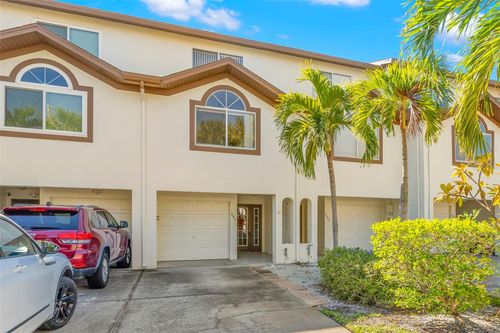 391 Madeira Cir, TIERRA VERDE, FL, 33715-1986 | Card Image