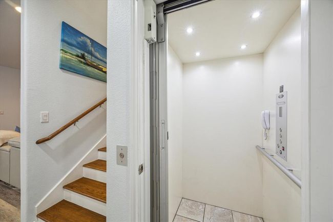 elevator | Image 9