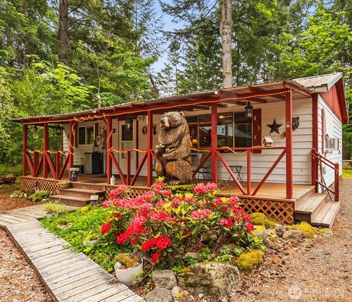 142 Butter Creek Ln, Packwood, WA, 98361-9725 | Card Image