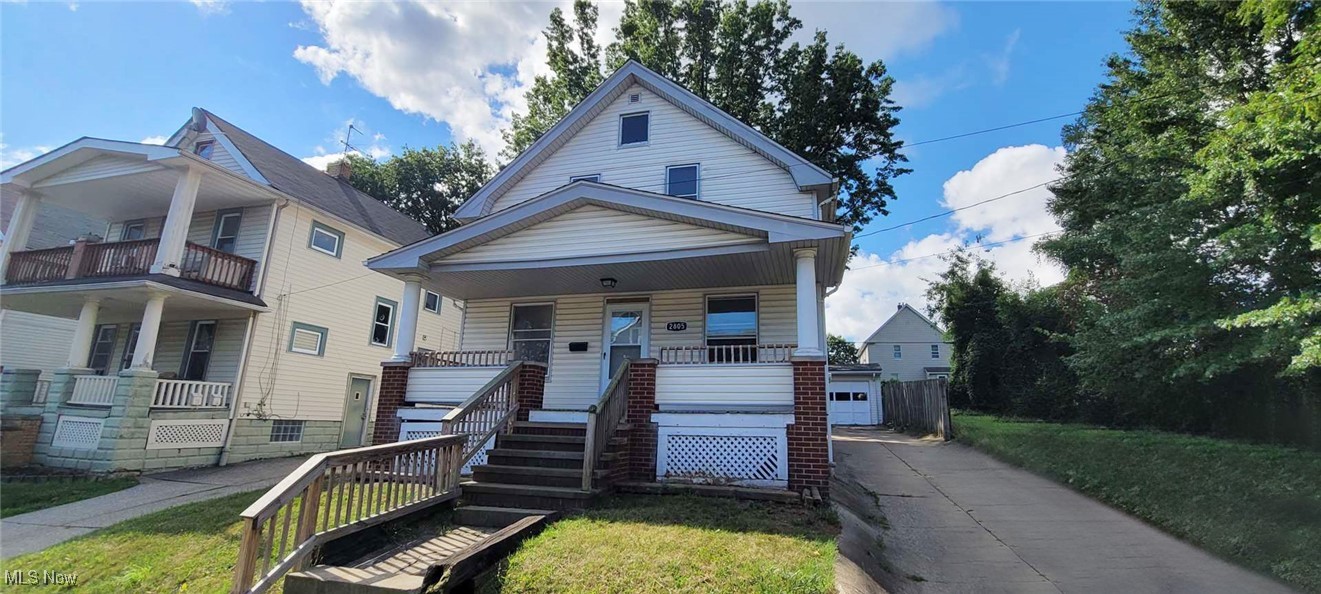 Natchez Ave, Cleveland, OH 44109