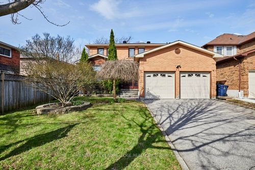 73 Charcoal Drive, Scarborough, ON, M1C3T9 | Card Image