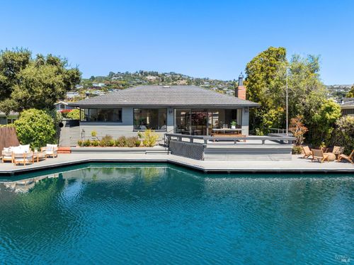 9 Edgewater Rd, Belvedere Tiburon, CA, 94920 | Card Image