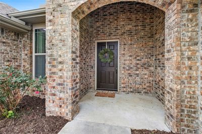 Beautiful brick entry | Image 3