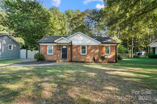 6608 Rosecran Dr, Charlotte, NC, 28215-2735 | Card Image