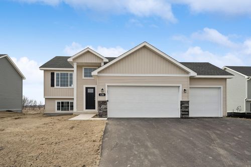 200 Robbie Ln, Howard Lake, MN, 55349-4417 | Card Image