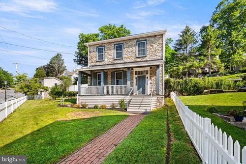 311 Strasburg Ave, PARKESBURG, PA, 19365-1026 | Card Image