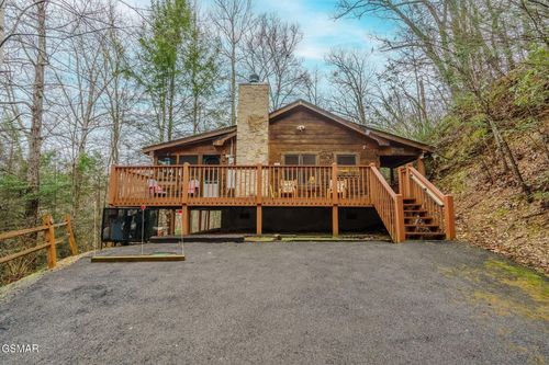 4320 Carolina Cove Way, Pigeon Forge, TN, 37863-4560 | Card Image