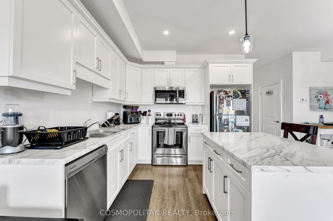 10 Spring Crest Way, House attached with 3 bedrooms, 3 bathrooms and 1 parking in Thorold ON | Image 5
