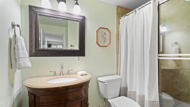 APT-207 - 303 Gage Blvd, Condo with 2 bedrooms, 2 bathrooms and null parking in Richland WA | Image 22