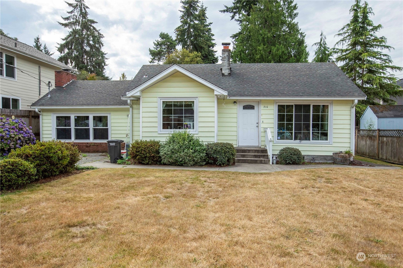 Cabot Rd, Everett, WA 98203