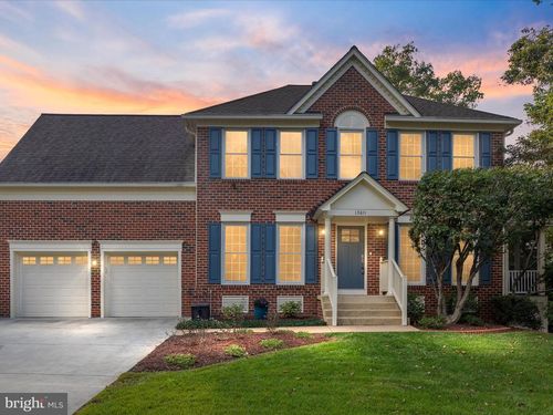 13611 British Manor Ct, CENTREVILLE, VA, 20120-1782 | Card Image