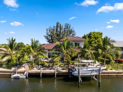 9335 Se Delafield St, Hobe Sound, FL, 33455-7721 | Card Image