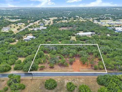 120 Blessing Ranch Rd, Liberty Hill, TX, 78642-4631 | Card Image