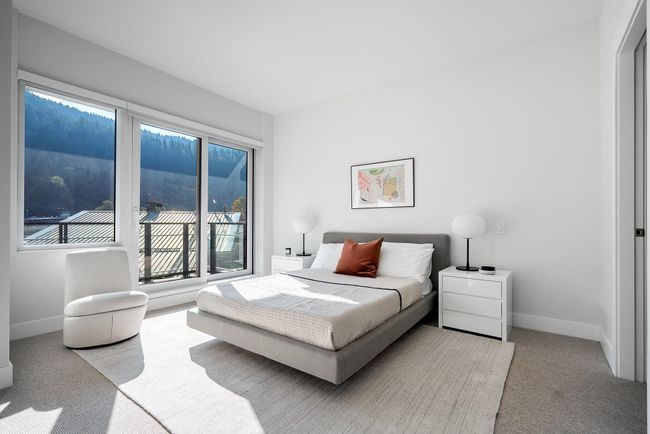 207 - 6707 Nelson Avenue, Condo with 2 bedrooms, 2 bathrooms and 1 parking in West Vancouver BC | Image 9
