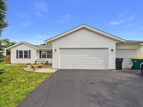 11255 Valerian Way, Roscoe, IL, 61073-6401 | Card Image