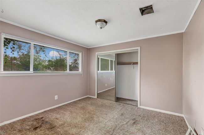 906 N Chamfer Way, House other with 4 bedrooms, 2 bathrooms and 2 parking in Crosby TX | Image 22