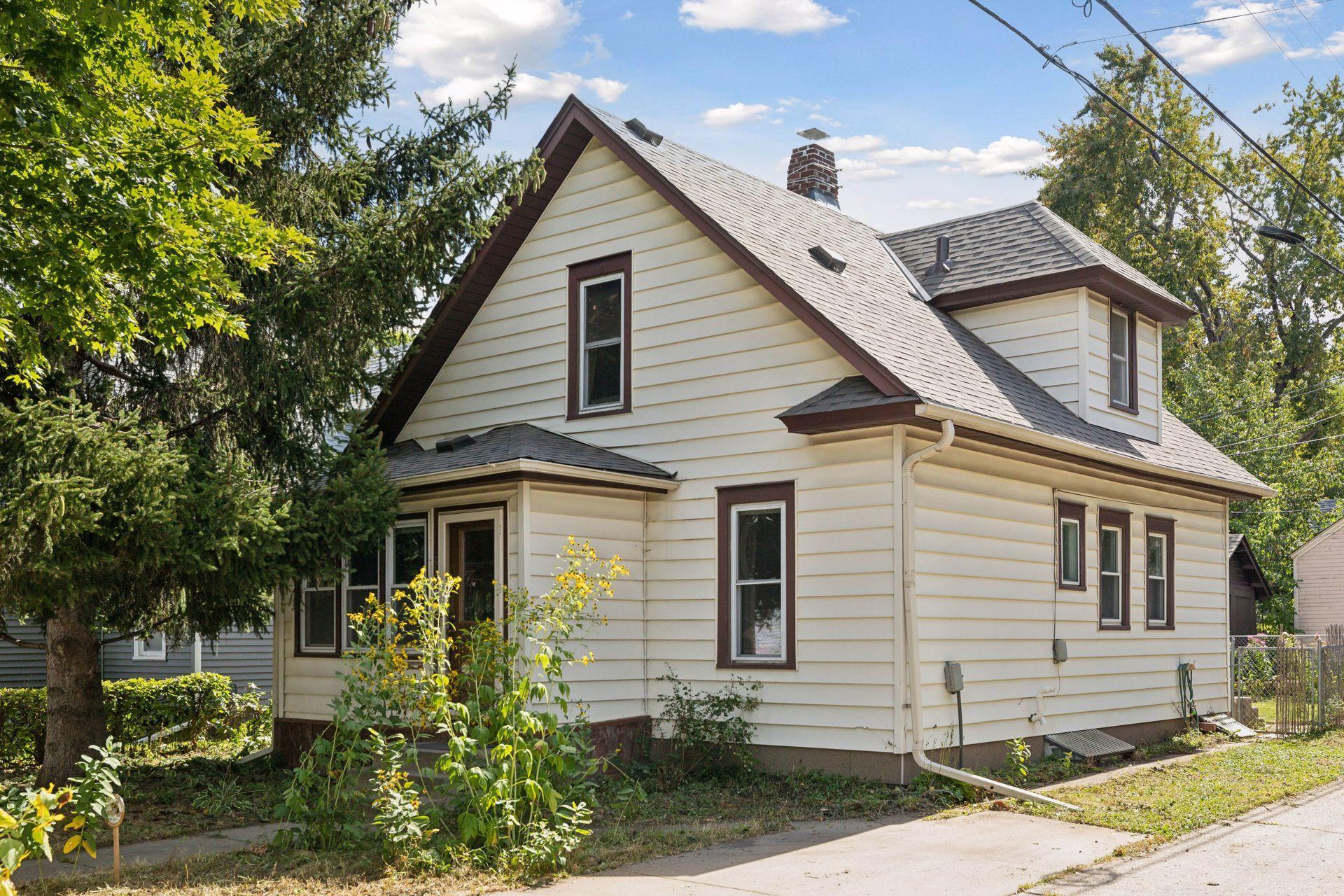 34th St, Minneapolis, MN 55407