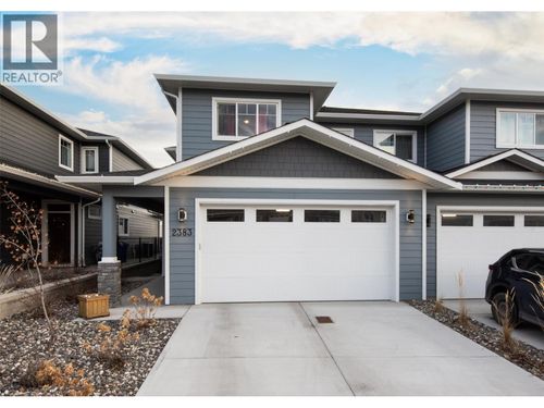 2383 Blvd Hawks, Home with 5 bedrooms, 4 bathrooms and 4 parking in West Kelowna BC | Card Image
