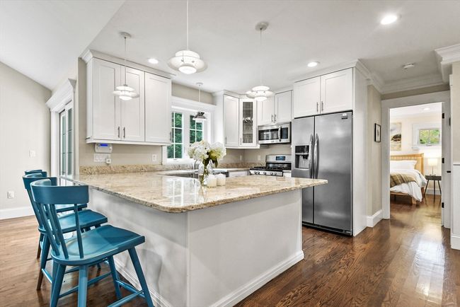 54 Cushing St, House other with 3 bedrooms, 3 bathrooms and 6 parking in Hingham MA | Image 5