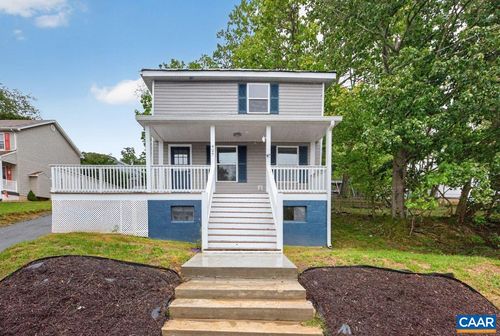 427 Montgomery Ave, STAUNTON, VA, 24401-3955 | Card Image