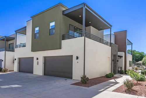 b4-3080 S Bloomington Dr E, St George, UT, 84790-8725 | Card Image