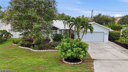 2200 Jasper Ave, Fort Myers, FL, 33907-5921 | Card Image